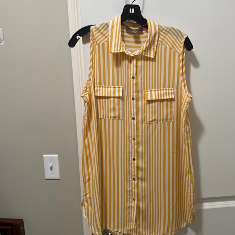 Yellow and White Striped Sleeveless Button Down SZ 8